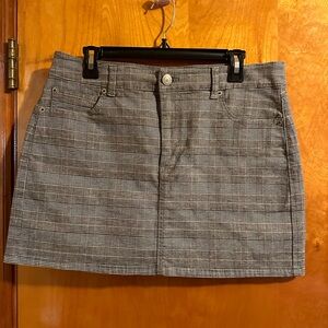 NWT AE plaid mini skirt
